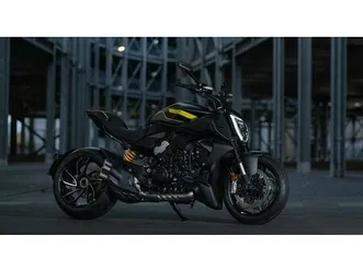 ducati diavel v4
