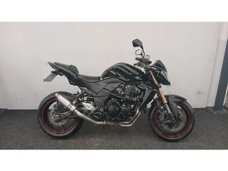 kawasaki z750r ** 12 month mot - aftermarket exhaust - tail tidy **