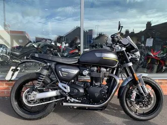 triumph speed twin 1200 - 2 year warranty