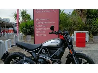 vendo ducati scrambler 800 icon dark (2021 - 22) usata a roma (codice 9864821) - moto.it