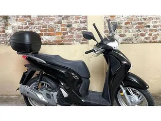 vendo honda sh 150 i (2017 - 19) usata a genova (codice 9864416) - moto.it