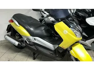 vendo yamaha x-max 250 (2005 - 07) usata a torino (codice 9864944) - moto.it