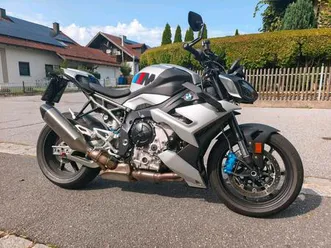 bmw m 1000 r - winterpreis -