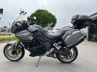 triumph tiger 1050