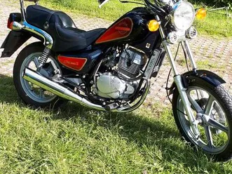 hyosung ga 125 ccm cruise 2