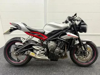 triumph street triple 765 r