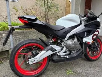 aprilia rs 457