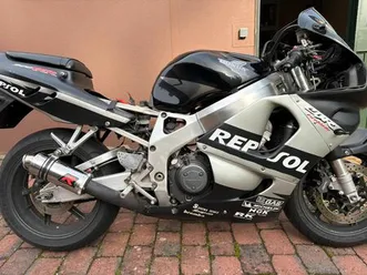 honda cbr 900 rr sc33