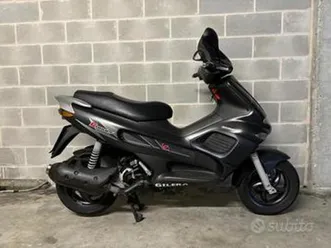 gilera runner 200