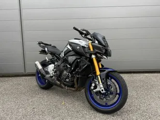 yamaha mt-10 2017 1000 cm3 | moto roadster | 26 000 km | gris | 38180 seyssins