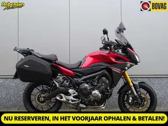 yamaha tracer 900 rood