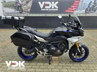 yamaha tracer 900 gt blauw