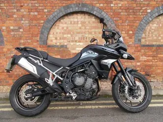 2022 triumph tiger 900 gt pro