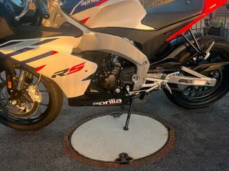 aprilia rs 125
