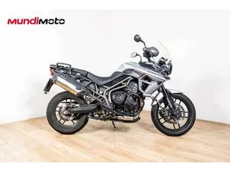 triumph tiger 800