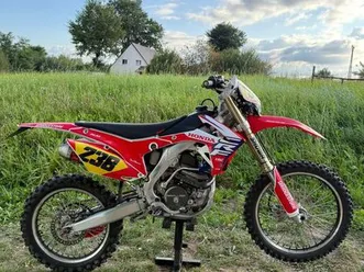 honda crf 250 cc 2015 – zarejestrowana / akrapovic / zawias enduro bern konikowo