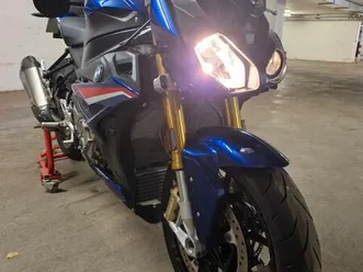bmw s1000r