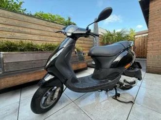 piaggio zip - c25 (25km/h) 2010! — scooters | piaggio — marktplaats