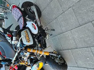 ② bulet dax b klas in zeer mooi staat