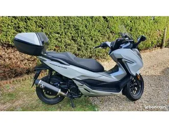 scooter honda 300