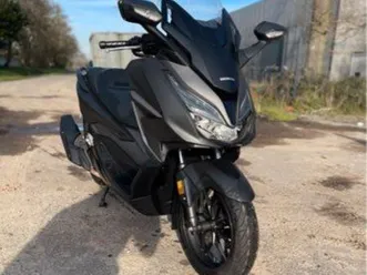 vend scooter honda forza 125 cc