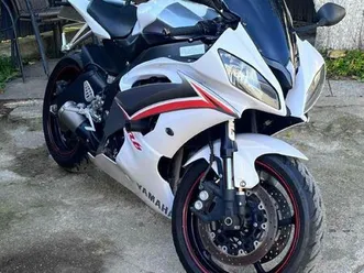 yamaha yzf r6 rj15 - no rj11