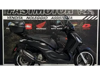 vendo piaggio beverly 350 police abs-asr (2018 - 20) usata a cecina (codice 9866700) - moto.it