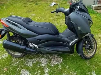 yamaha x-max 300 grigio