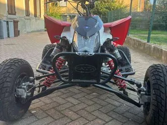 polaris outlaw 525 rood