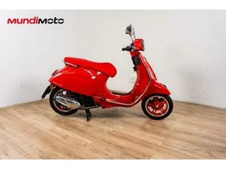 vespa primavera 125 red - 2024