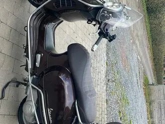 ② vespa piaggio gts300