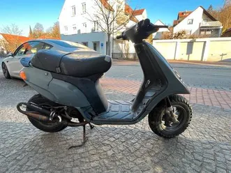 piaggio tph 50