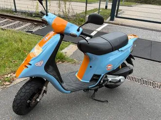 piaggio tph 125 (2 takt) nur 10500 km tüv 2027 gulf lackierung