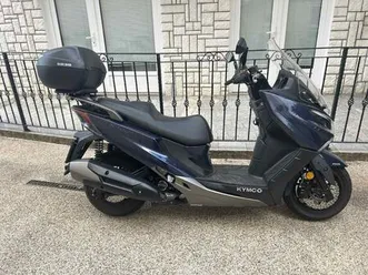 kymco x-town ct 300 prodajem , u odličnom stanju, 2024 god.