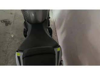 vendo triumph street triple 765 r (2023 - 25) usata a trieste (codice 9866862) - moto.it