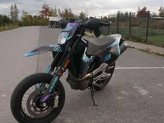 husqvarna 701 supermoto
