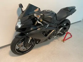 gsx-r 600 - black edition- viele extras- alles neu- plus garantie