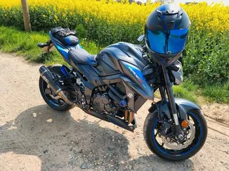suzuki gsx-s750