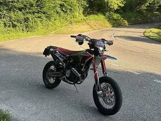 fantic xmf 125 supermoto canton soleure -