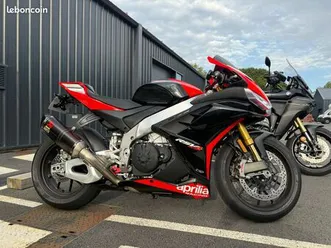 aprilia rsv4 1100 factory sbk