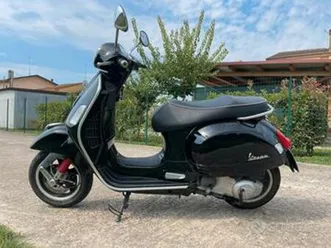 vespa 300 gts super 2008