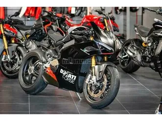 ducati - panigale v4