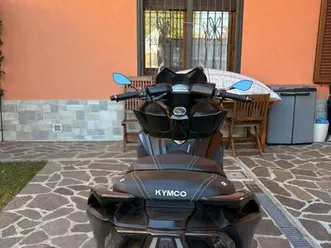 kymco ak 550