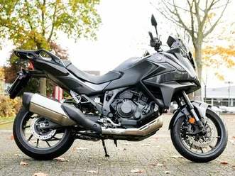 honda nt 1100 *vfm* *schalter* *inkl. 1.000km insp.*
