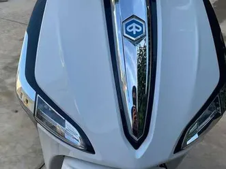 piaggio liberty 125 abs bianco