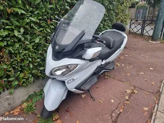 scooter burgman 650