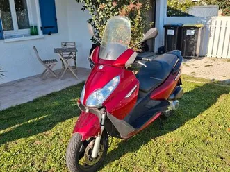 scooter piaggio x7 300