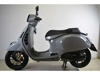 gts 300 my22 (grigio materia, 13, ãhlins,....)...