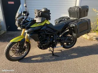 triumph tiger 800 abs