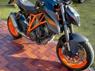 ktm super duke r